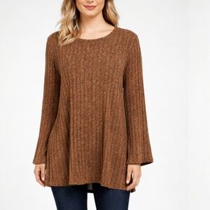 Nally & Millie Ribbed Knit Tunic Sweater Top – Relaxed Swing Fit Size Small NWT
